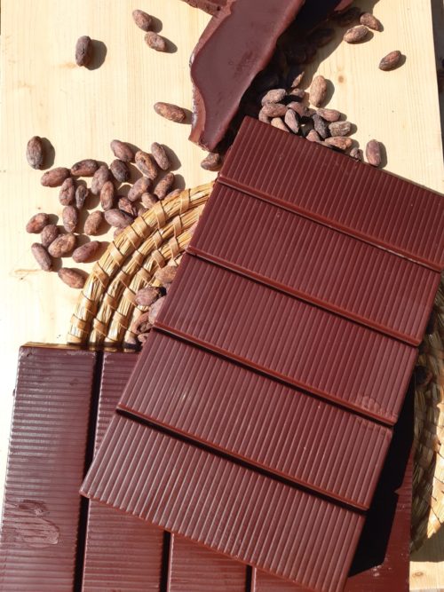 Blocs Bloc de chocolat noir Costa Rica Quetzal 70% 1kg – Image 1